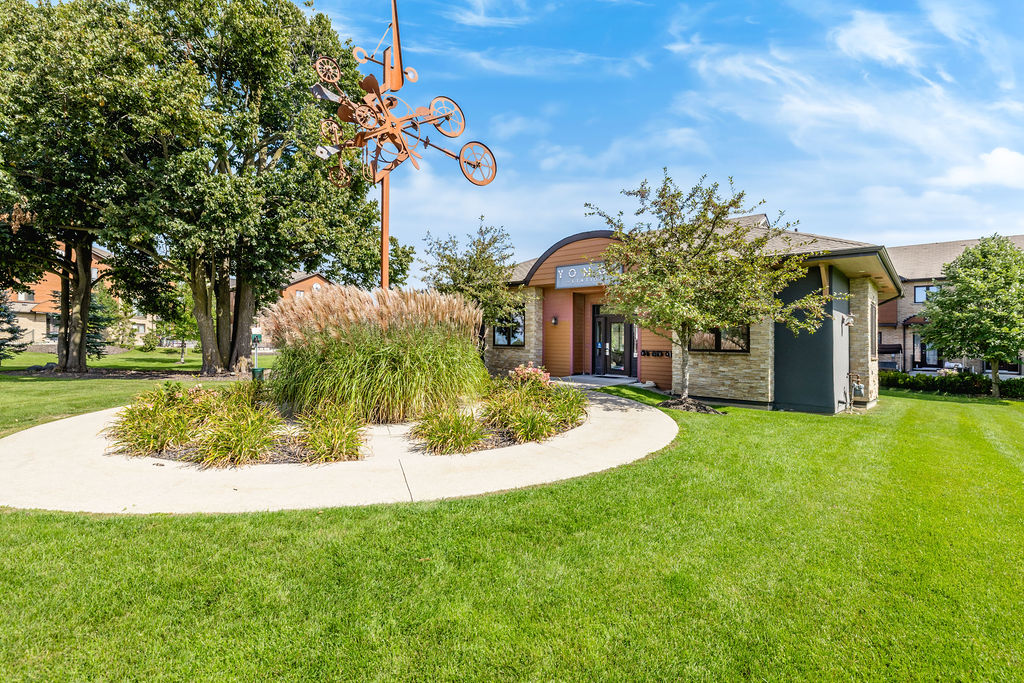 2 – 43 Madelaine Drive