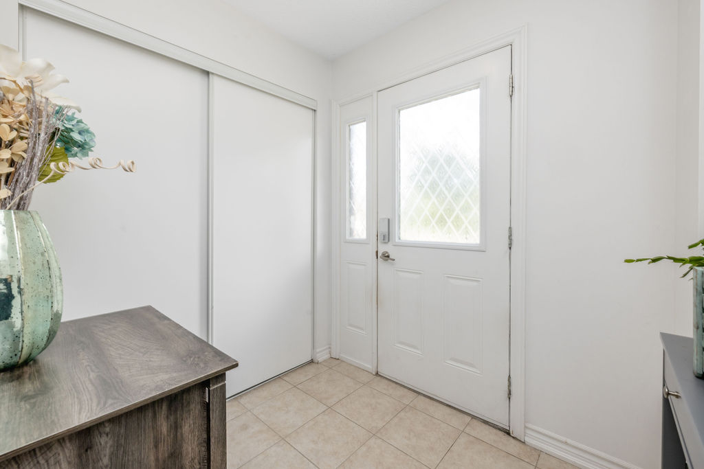 2 – 43 Madelaine Drive