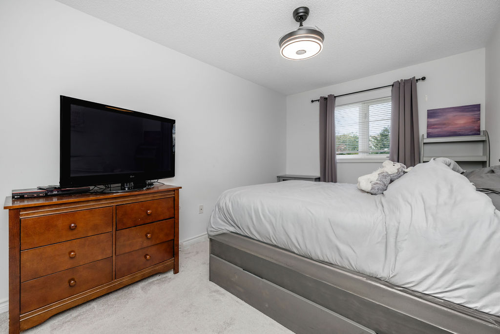 2 – 43 Madelaine Drive