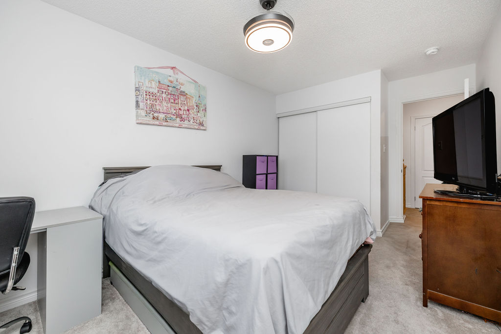 2 – 43 Madelaine Drive