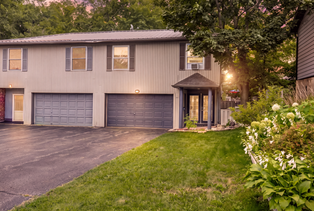 6 Ashdale Court
